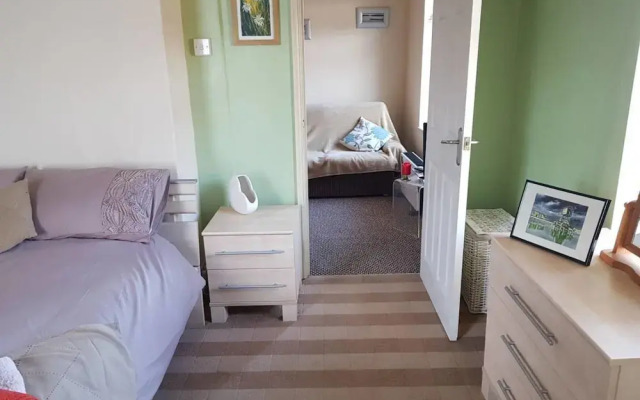 1 Bed Guisborough Option of Twin Sofabed - Extra