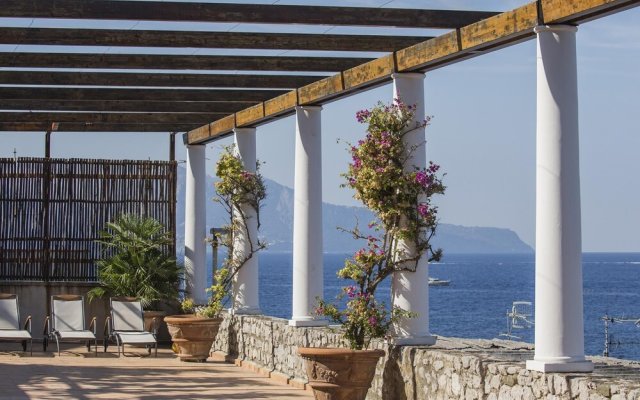 Villa Acquamarina With Private Pool Sea View Direct Sea Access and Parking