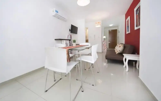 Bvd. Illia Flat MEC
