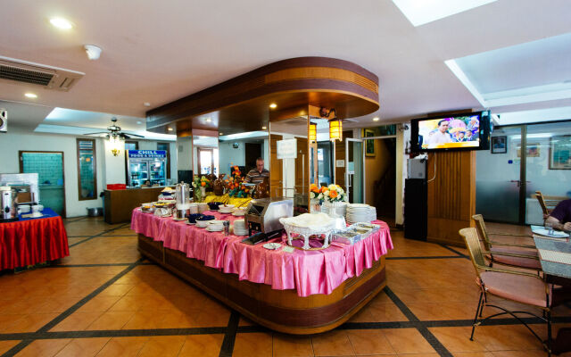 Thipurai Annex Hotel