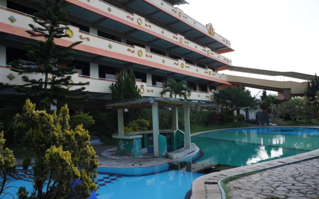 Hotel Surya Indah