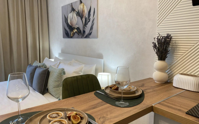 Йо Плейс микрорайон Любимово 18