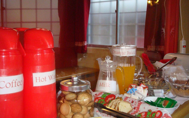 Travellers Place Hostel