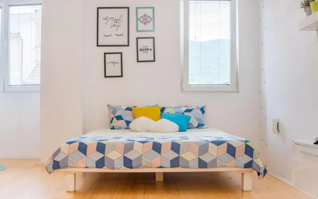 Stylish & Cozy Studio by Danailov Apartments