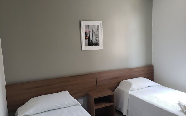 Executive Plaza Hotel