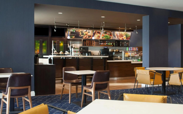 Courtyard by Marriott Newark Silicon Valley