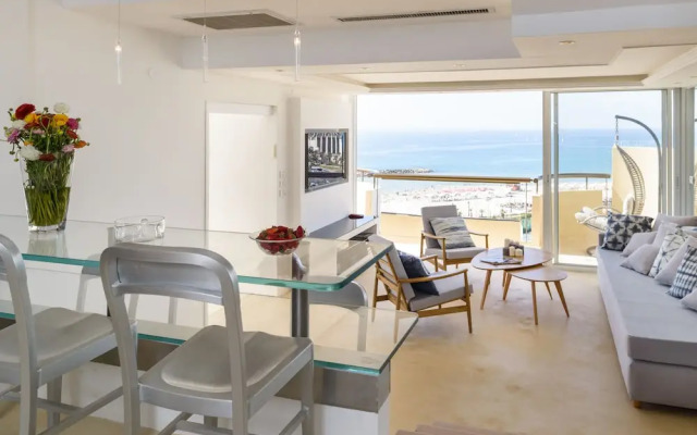 2 Terraces Panoramic Sea View & Parking