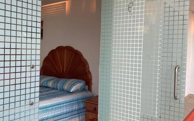 Club de Playa Dioses y Reinas