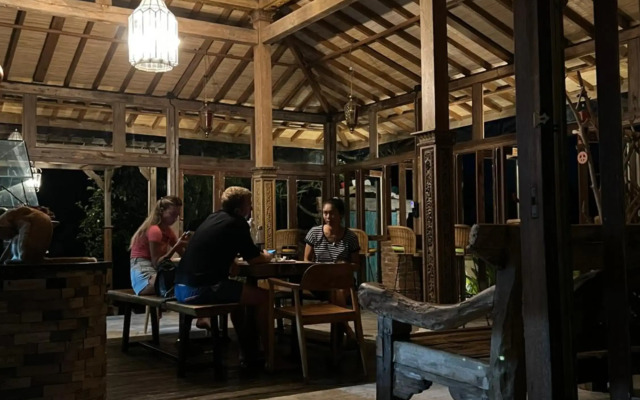 PINOKKIO B&B Restaurant