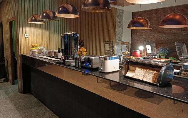 CBD 2 Hotel