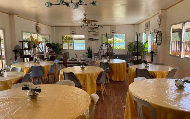 Lopez Beach Resort