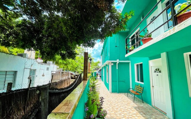 Vias Maya Bacalar Hotel