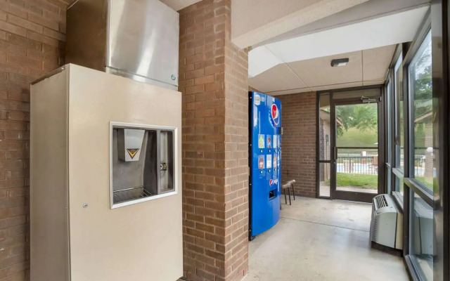 Days Inn by Wyndham Wilkesboro