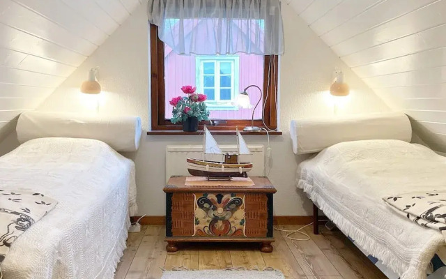 8 Person Holiday Home in Beddingestrand-by Traum
