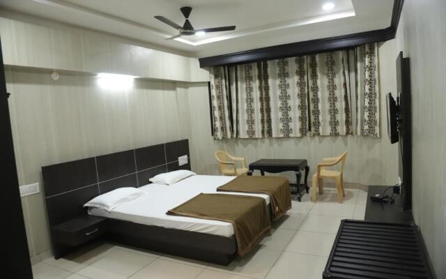 Staymaker Siddeshwara Comforts