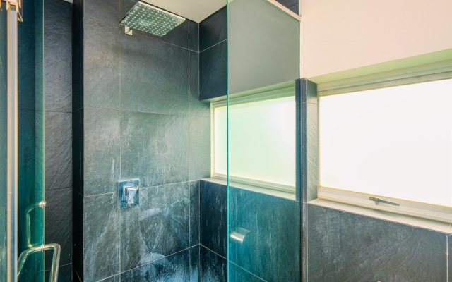 Spacious And Homey 2Br Apartment At One Park Residence