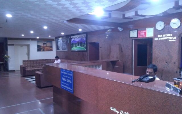 Hotel Sapthagiri Balla