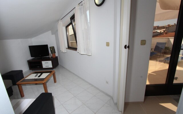 Rooms and Apartment Luana