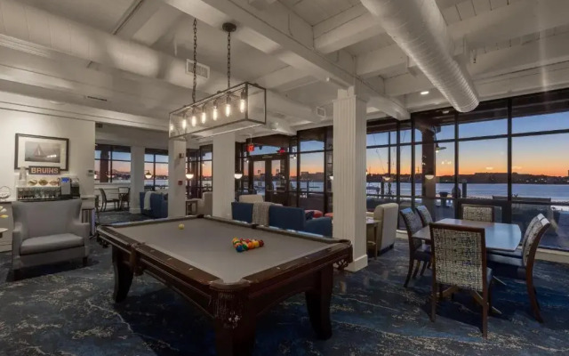 Boston Yacht Haven Inn & Marina