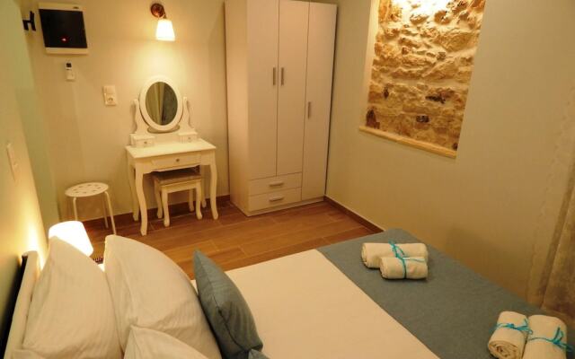 Sole Apartments - Near Corfu Port