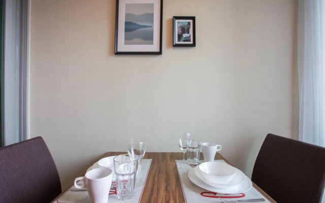 Near BK University Quiet Condo in Rama4 bkb131