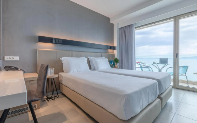 Hotel Avra by Smile hotels