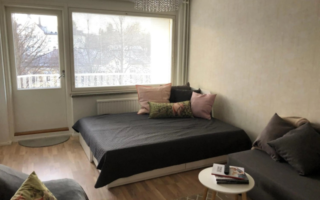 Perheasunto keskustassa