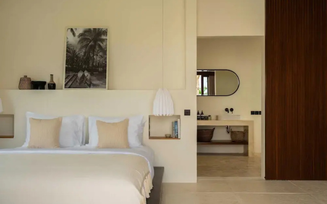 Rumah Tiha - Launch Promo Luxury 6BR Villa in Pererenan Canggu