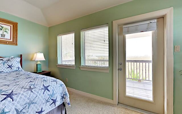 Paradise Palms - Four Bedroom Home