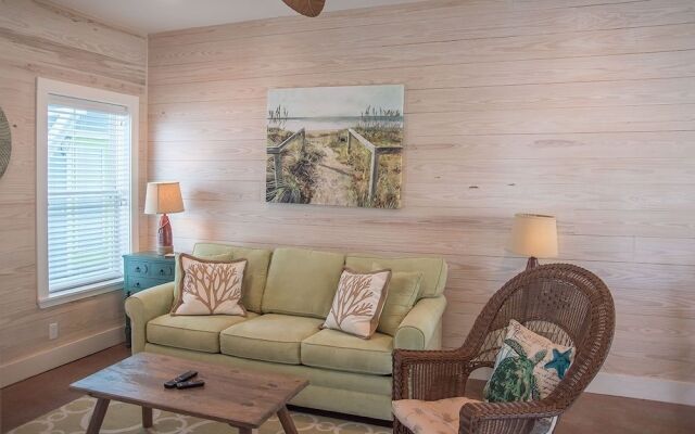 Turtle Paradise - 5 Br Home