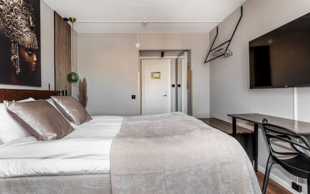 XHOTEL