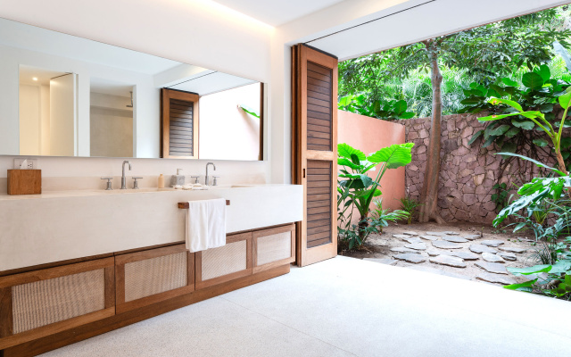 El Careyes Club & Residences