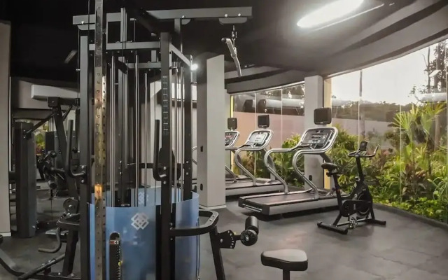 Warm Loft With Incredible Garden View 014 By Sandy Powerful