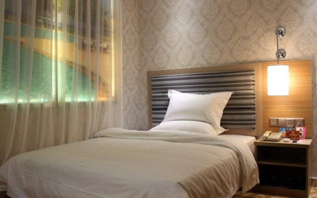 Yake Hotel