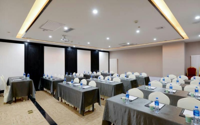 Xana Hotelle·Xi'an Fengcheng 5th Road North Railway Station Metro Station – Business – Xi'an