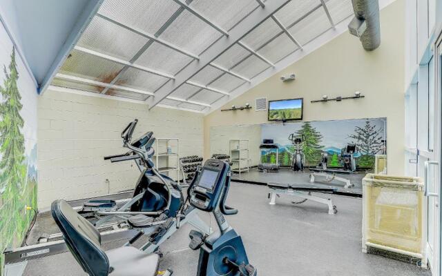 Whispering Pines 113