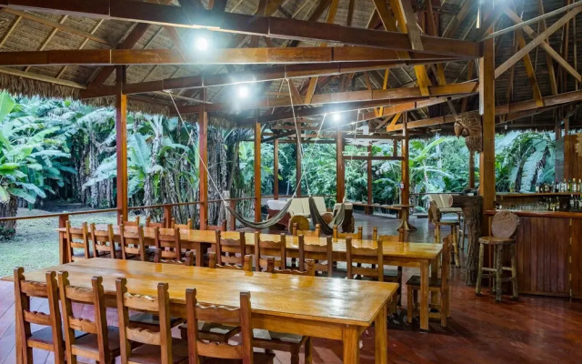 Ñape Lodge