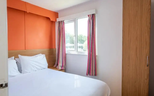 Whitecliff Bay Holiday Park