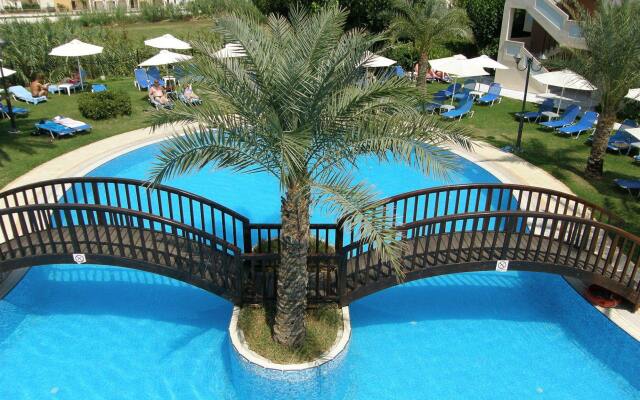 Selini Suites & Waterpark