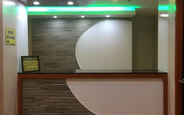 OYO 717 Ranchotel Bayanan