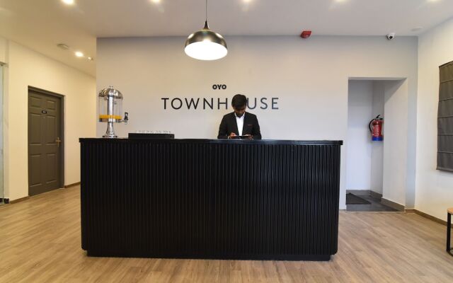 OYO Townhouse 159 Sarjapur (YO STAYS)