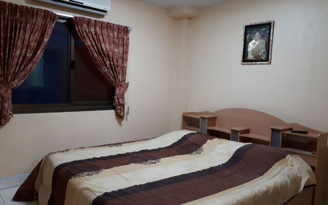 Urs Treff Guesthouse