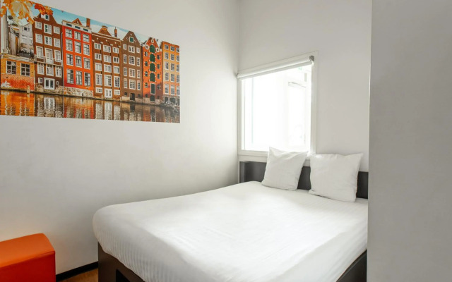 easyHotel Amsterdam City Centre South