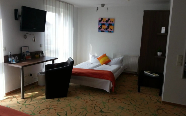 Hotel Aviva