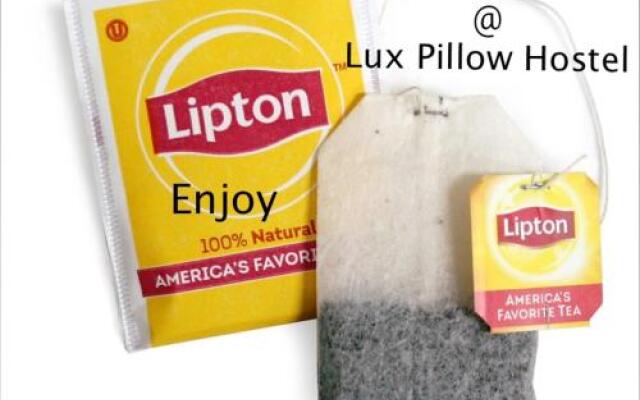 Lux Pillow Hostel