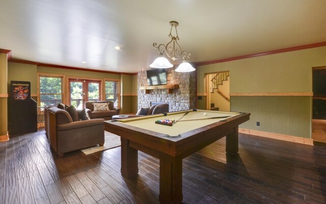 Mossy Brook - 6 Br home by RedAwning