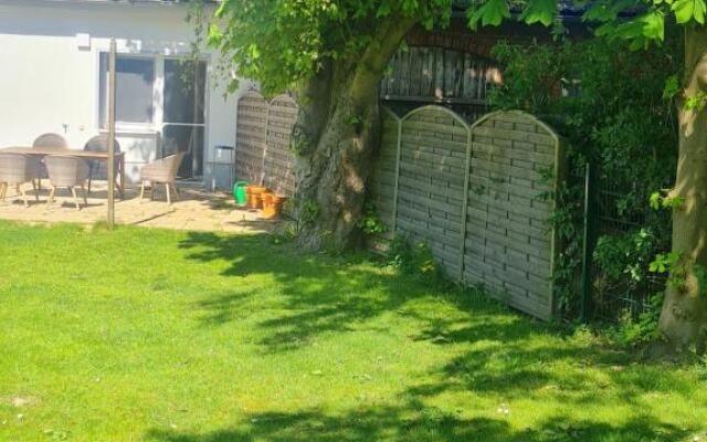 gr. Ferienhaus (3 WE) Damekow 9