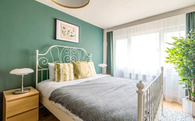 Stunning Flat With Excellent Location in Tesvikiye