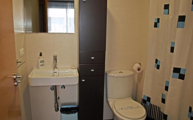 Apartup Port Area