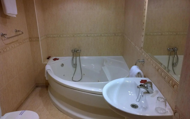 Hotel Cemar